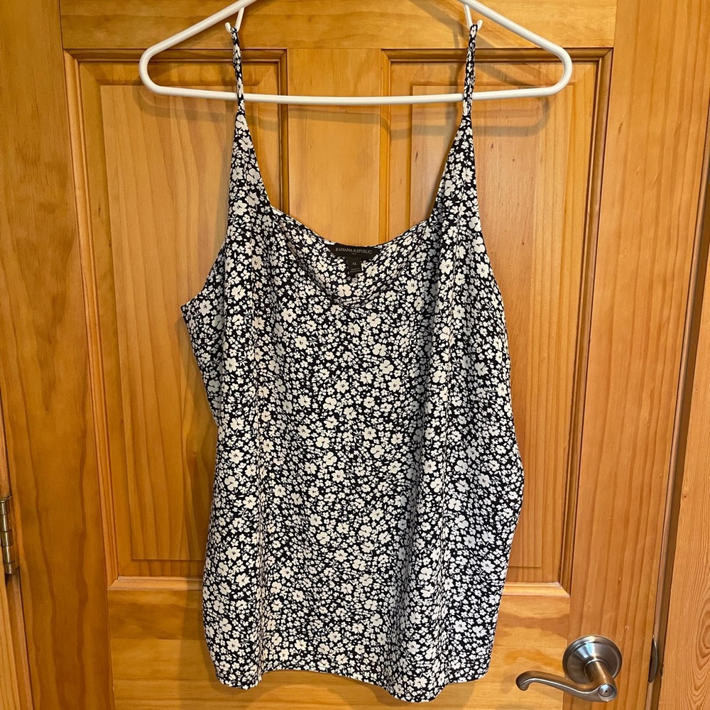 NWOT BANANA REPUBLIC CAMI SZ XL